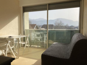 petit studio vue montagne